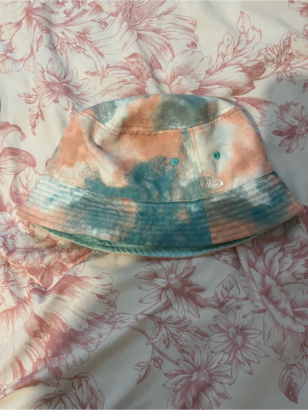 Roxy Kids Tie-Dye Bucket Hat in Peach & Teal